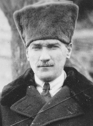Mucizenin Adı Mustafa Kemal