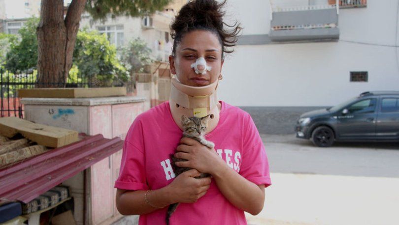 Kedilerini Pitbull Saldırısından Kurtarmak İsterken Yaralandı