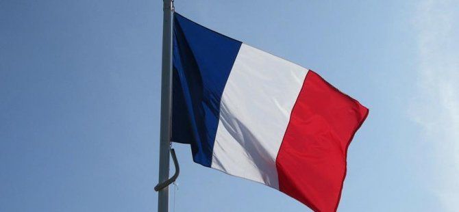 Fransa'da asker selamı veren öğrenciye ceza