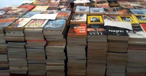 İstanbul'da korsan olduğu belirlenen 4 bin 418 kitap ele geçirildi