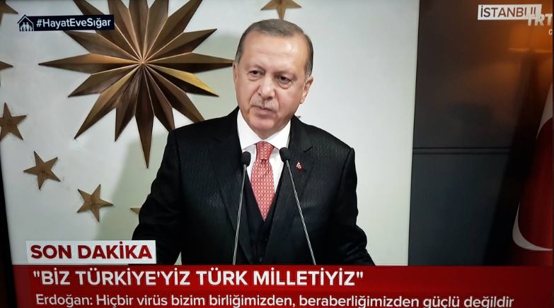 Cumhurbaşkanı Erdoğan: "Biz Türk milletiyiz, hiçbir virüs bizim birliğimizden, beraberliğimizden daha güçlü değildir."
