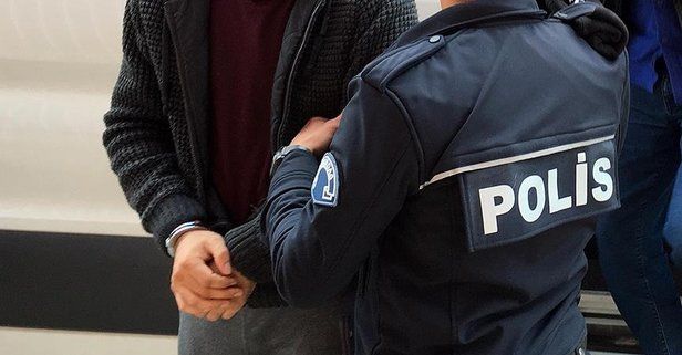 Manisa'da FETÖ operasyonunda 8 gözaltı