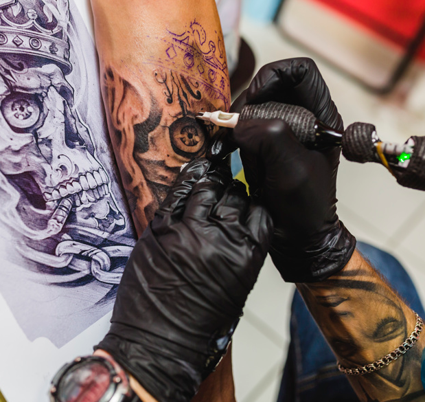 Evde Geçici Dövme Nasıl Yapılır?