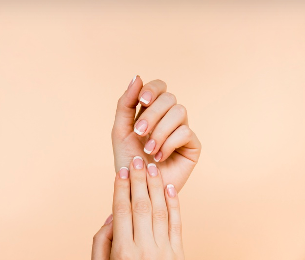 Evde Kolayca Tırnak Bakımı Yapmak