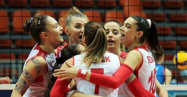 Son dakika: Türkiye 19 Yaş Altı Kız Voleybol Milli Takımı şampiyon oldu