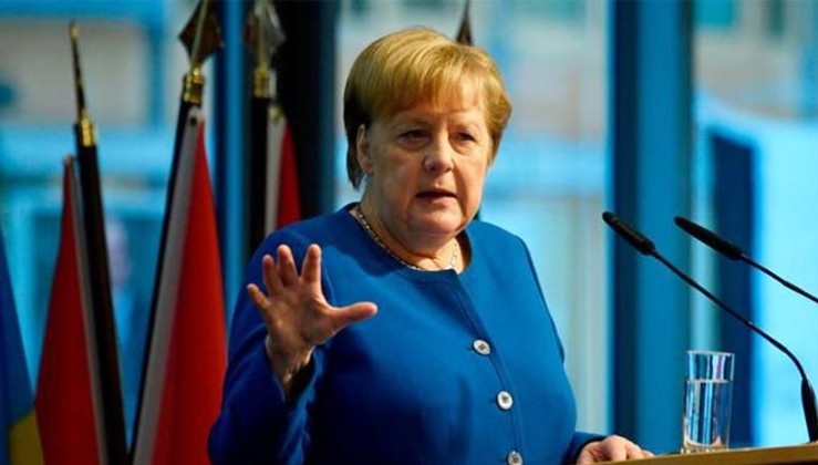 Merkel: Türkiye NATO içinde tutulmalı