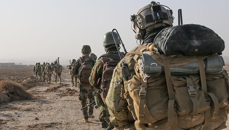 'ABD askerleri Türkiye sınırından çekilmeye başladı'