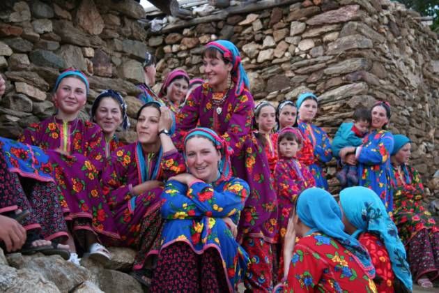 Makedonya'nın RADOVİȘ bölgesinde yaşayan Yörük Türkmenler
