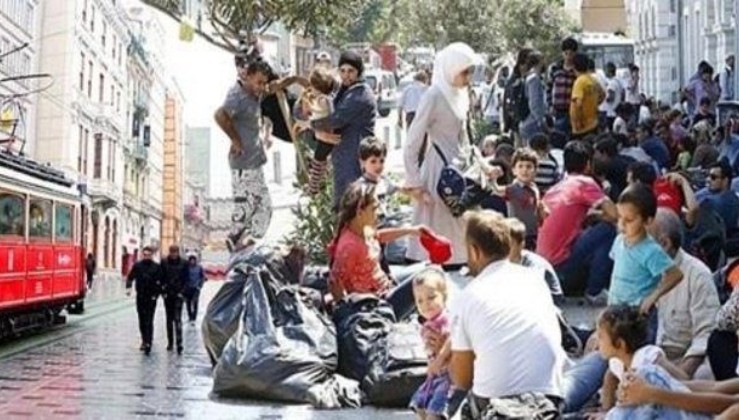 Son dakika: İstanbul Valiliği: 2 bin 630 kayıtsız Suriyeli barınma merkezine gönderildi.