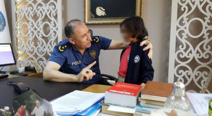 Bursa'da küçük kızın giydiği tişört hayatını değiştirdi