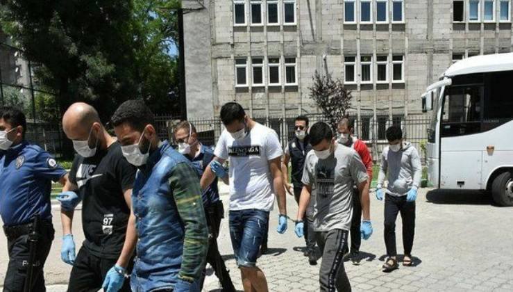 Son dakika: Samsun'da terör örgütü DEAŞ'a yönelik eş zamanlı operasyon! Çok sayıda gözaltı var