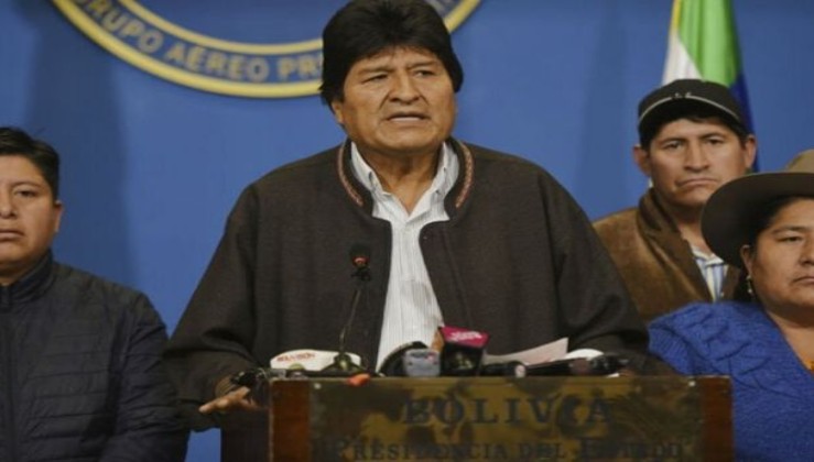 Morales’ten orduya çağrı: Onurunuzu halkın kanıyla lekelemeyin