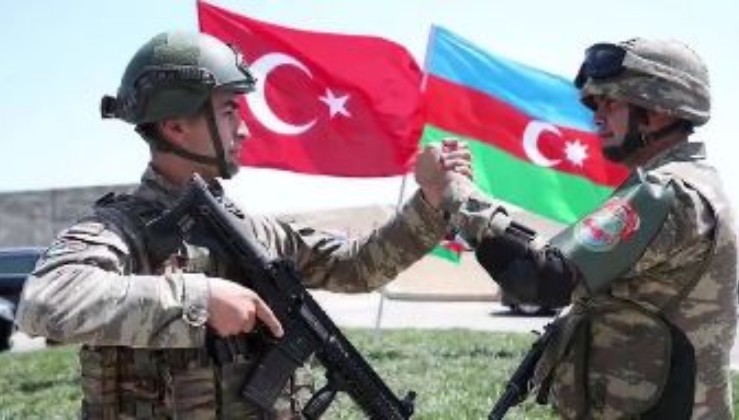GÖZÜN AYDIN TÜRK MİLLETİ: Karabağ'ın kalbi alındı, Azerbaycan'da halk sokaklarda!