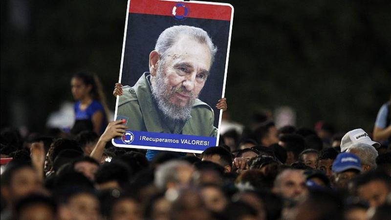 Castro’nun istediği kitap şimdi Türkçede!