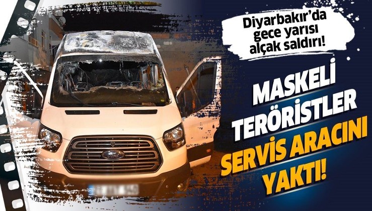 Son dakika: Teröristler Diyarbakır Bağlar Belediyesi’ne ait servis aracı kundaklandı