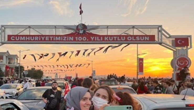Cumhuriyetin 100'üncü yılı Türkiye genelinde coşkuyla kutlandı