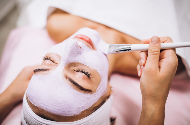 Cómo tratar el acné con una máscara de aspirina casera