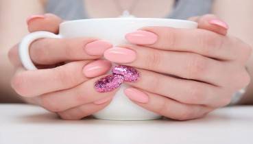 معرض تصميم الأظافر