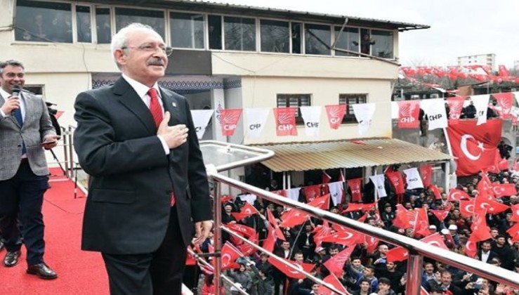 Kemal Kılıçdaroğlu ilk mitinginde cami yaptırma sözü verdi