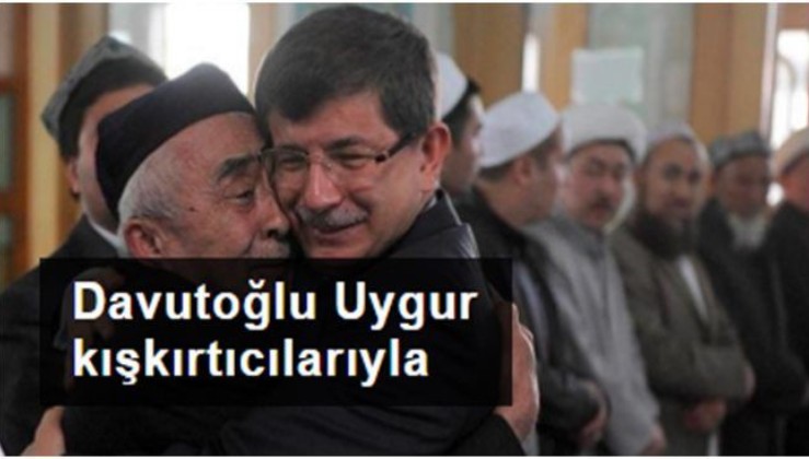 Davutoğlu Uygur kışkırtıcılarıyla