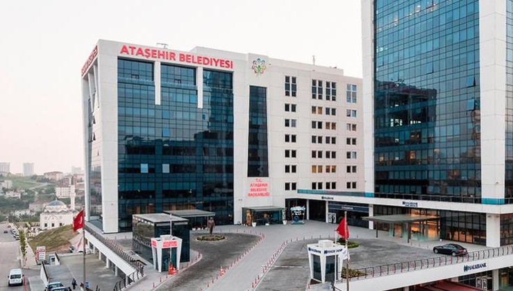 Ataşehir Belediyesi'ne operasyon