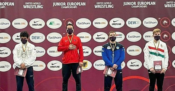 Milli güreşçi Polat Polatçı'dan Avrupa Gençler Güreş Şampiyonası'nda altın madalya!