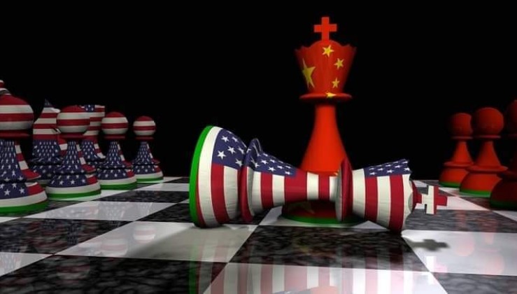 ABD’nin ünlü Çin uzmanı açık konuştu: ‘Çin fırsat sunuyor, ABD tehdit ediyor’