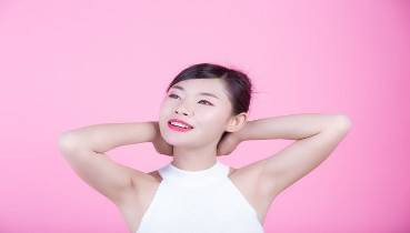 المحلول العشبي لازلة اسوداد منطقة تحت الابط