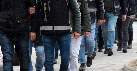 Son dakika: İstanbul'da FETÖ operasyonu: 18 kişi gözaltında! Aralarında polis ve doktorlar da var