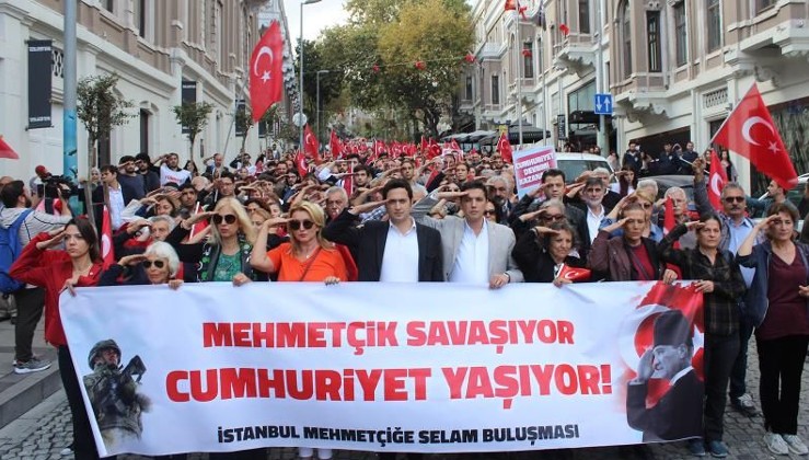 29 Ekim’de İstanbul’dan Mehmetçiğe selam: Cumhuriyetimiz 96 yıldır dimdik ayakta!
