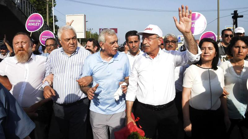 Seçimden sonra dökülmeye başladılar: HDP'yi CHP kurtardı!