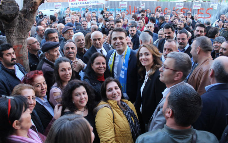 CHP İzmir'de tepkiler dinmiyor: ‘CHP’de Balkan kökenliler yok sayılıyor’