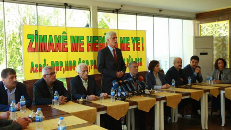 HDP liderliğindeki bölücü partiler Türkçeyi 'yabancı dil' ilan etti