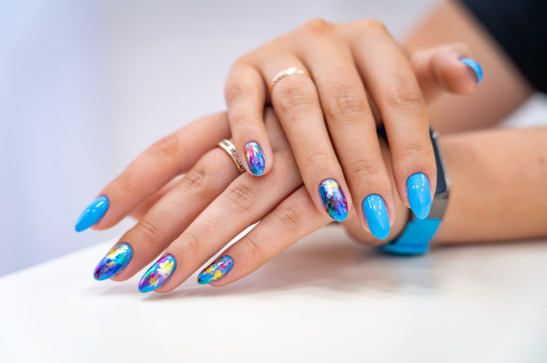 معرض تصميم الأظافر