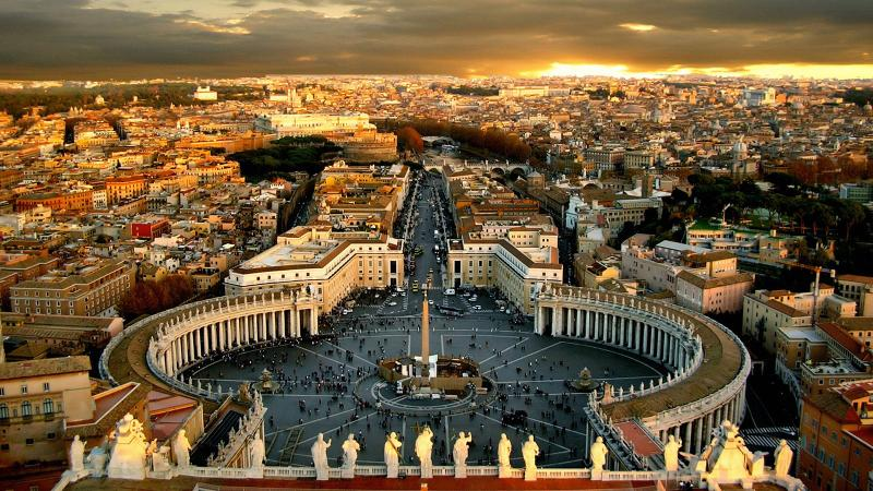 Vatikan’da inanılmaz skandal