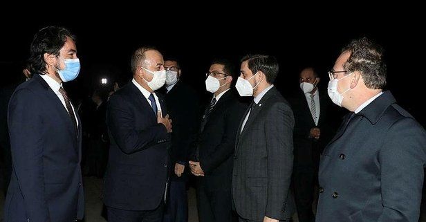 Son dakika: Dışişleri Bakanı Mevlüt Çavuşoğlu Pakistan Cumhurbaşkanı Alvi ile bir araya geldi