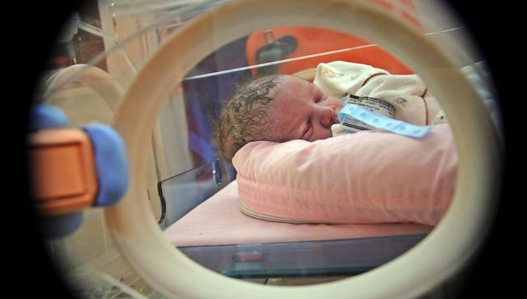 'Türkiye'de günde 395 Suriyeli bebek doğuyor'