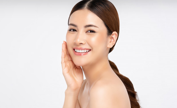 Get Glowing Skin With These Six Natural Oils