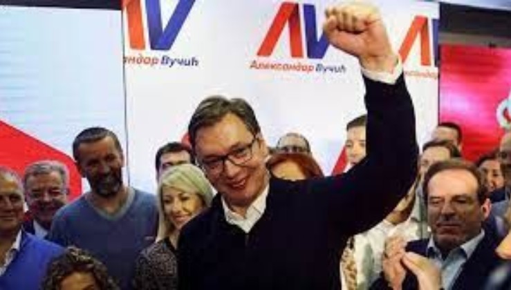 Sırbistan'da cumhurbaşkanlığı seçimlerini NATO karşıtı Aleksandar Vucic kazandı