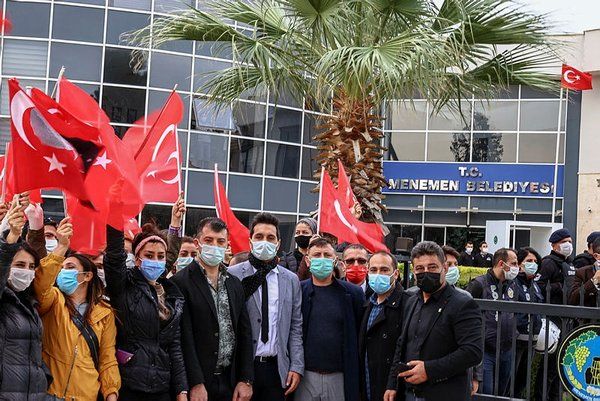 Son dakika: İzmir Menemen Belediyesi Cumhur ittifakına geçti!