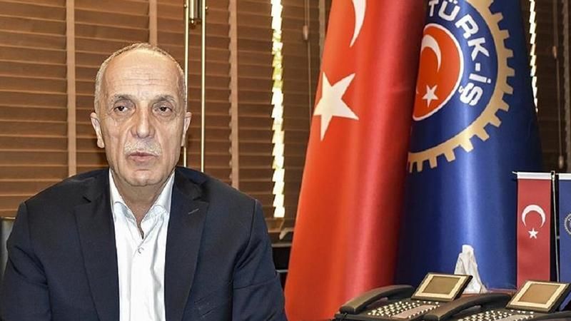 Ergün Atalay yeniden Türkİş Genel Başkanı seçildi
