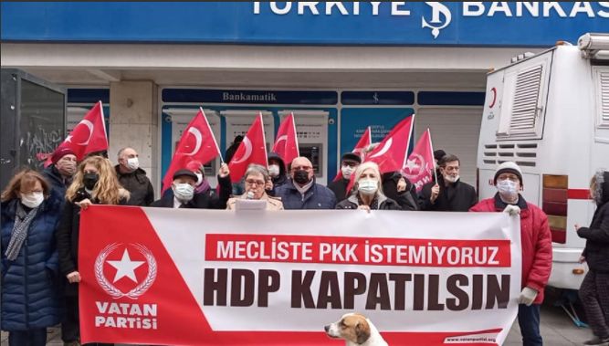 İzmir’in 15 farklı merkezinden tek ses yükseldi: HDP Kapatılsın !