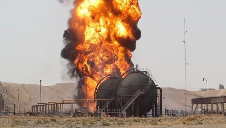 Son dakika: DEAŞ Kerkük'te petrol kuyusuna saldırdı!