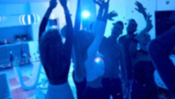 Son dakika: Alanya'da villada partiye "sosyal mesafe" cezası