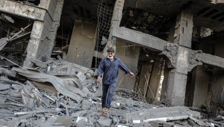 Gazze Şeridi'ndeki Hükümet Bilgilendirme Ofisi: Konut kulelerine saldırı insanlık suçudur