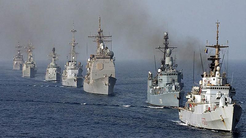İran Donanması uluslararası sulara iniyor