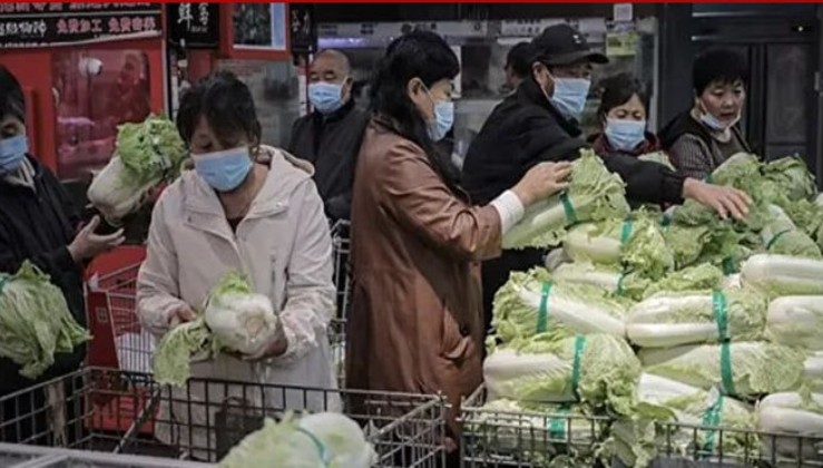 Çin'de hükümetin çağrısı sonrası market rafları boşaldı: 300 kilo pirinç alan var!