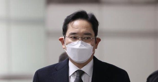 Samsung'un Genel Müdür Yardımcısı Lee Jaeyong'a hapis şoku