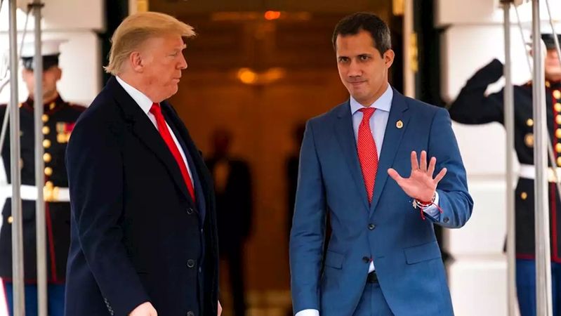 Trump ile Guaido, Beyaz Saray'da görüştü